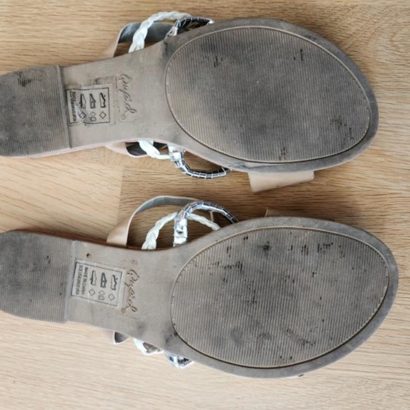 QUPID sandals size 8.5 - Picture 5 of 6